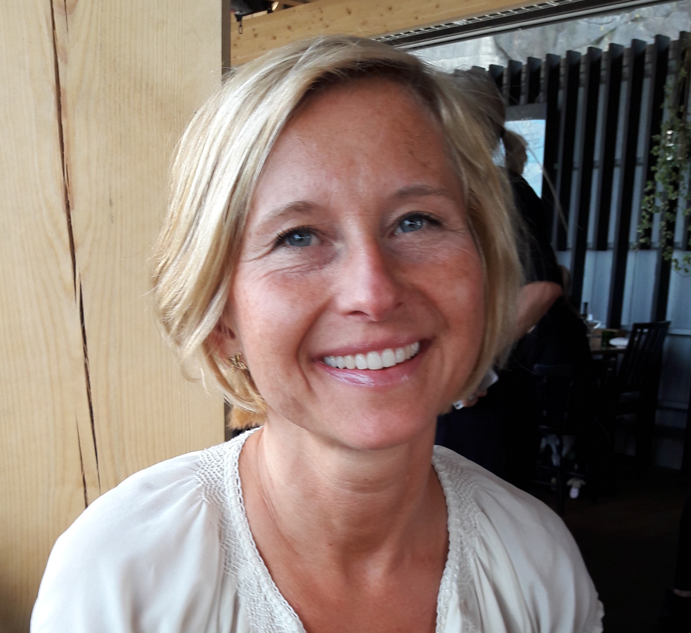 Bild på en leende Maria Lilja, hållbarhetschef